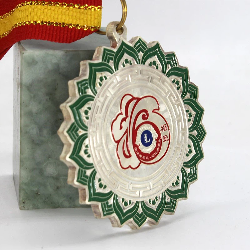 Medalles impreses dels premis de l'amor